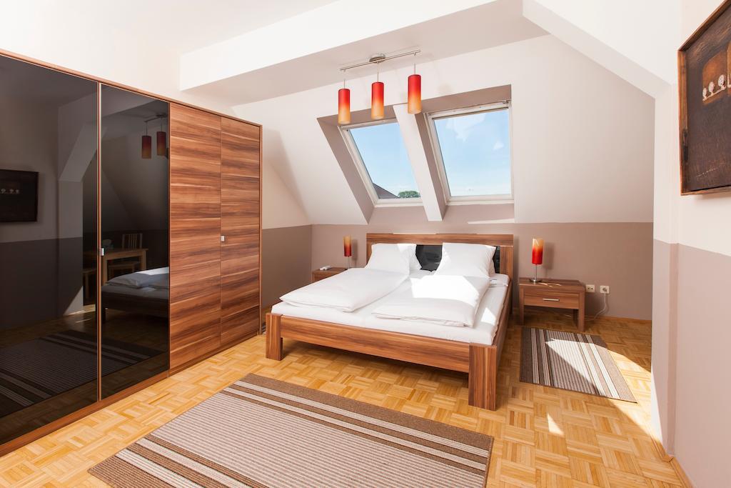 Feldkirchnerhof Hotel Feldkirchen bei Graz Стая снимка